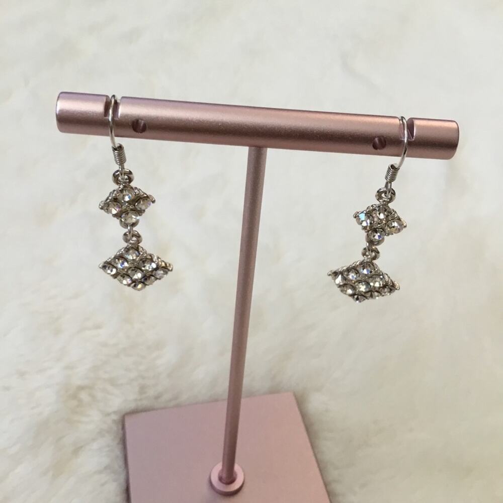 Silver Flower Crystals Dangle Earrings